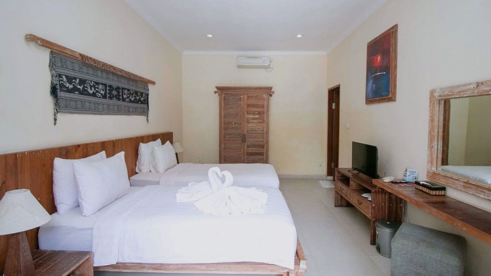 Cabana room Two Single Bed Mina Pelasa Hotel Legian Bali
